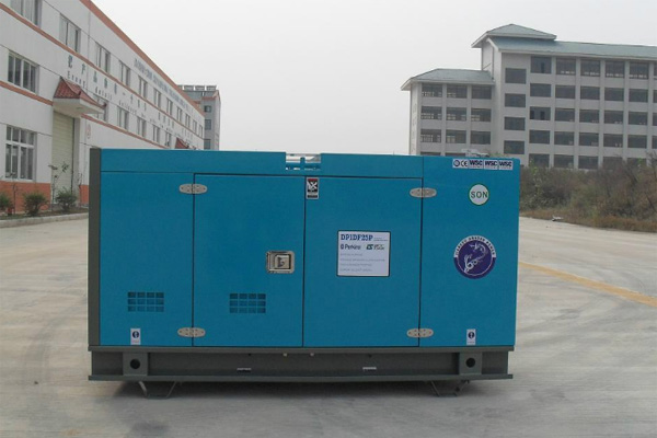 泸溪发电机租赁如何正确安装空气滤清器？