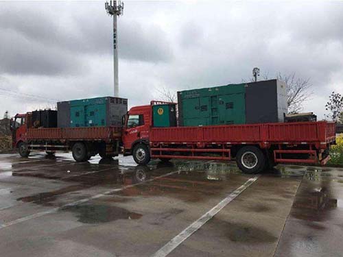 泸溪涂抹密封胶后,需要等待多长时间才能安装水冷式机油散热器密封件?