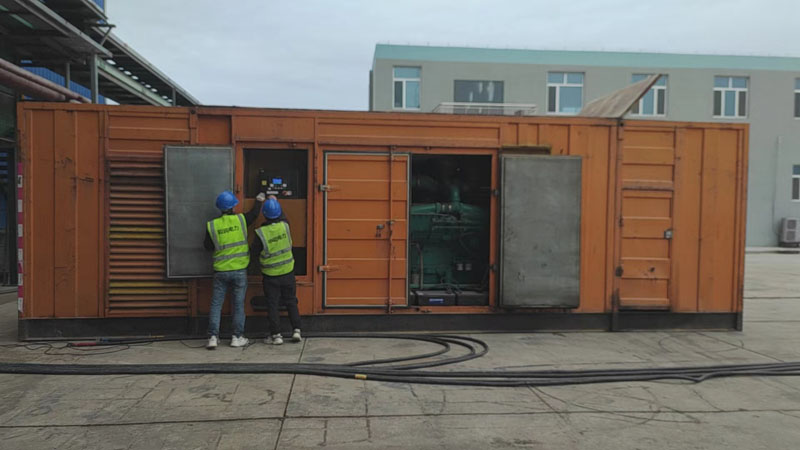 泸溪如何检查柴油发电机组的机油油位?